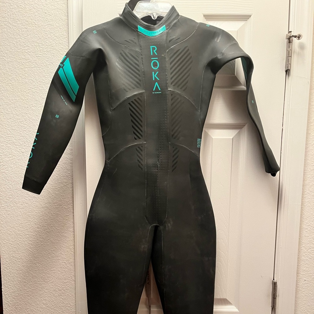 Hoka Maverick MX sleeved wetsuit.